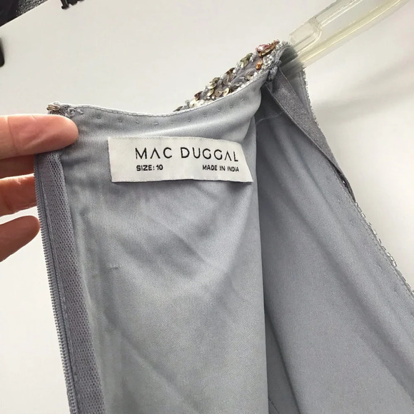 MAC DUGGAL Sequin V-Neck Flutter Sleeve Platinum Column Gown Formal NWT Size 10 - Picture 7 of 15